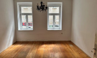 Wohnung - 1140, Wien - Sanierungsbedürftige 1-Zimmer-Wohnung nahe S-Bahn Station