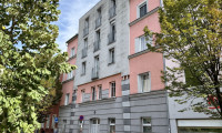 Zinshaus Renditeobjekt - 4020, Linz - Historisches Zinshaus mit Ausbaupotenzial, Innenhof und großzügigen Dachterrassen in zentraler Linzer Lage