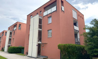 Wohnung - 4600, Wels - Anleger aufgepasst! Vermietete 2 Zimmer Wohnung mit Loggia und Tiefgaragenplatz in Wels - Nähe Traunauen!