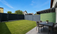 Haus - 1220, Wien - Familientrubel | 5 Schlafzimmer | Südwest-Terrasse und eigener Garten | Spielplatz und Badeteich ums Eck | Tiefgaragenstellplatz