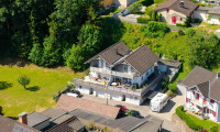 Haus - 6820, Frastanz - Wunderschöne Doppelhaushälfte in Frastanz mit 7 Zimmern, Terrasse, Einliegerwohnung & Garage!