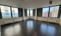 Büro / Praxis - 3100, St. Pölten - Neuwertiges Büro/Praxis I in St. Pölten I ca. 267m² I nähe Bahnhof I Top Lage I Lift