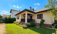 Haus - 1220, Wien - Erstbezug nach Renovierung – Einfamilienhaus mit Garten, Terrasse & Garage nahe dem Mühlwasser