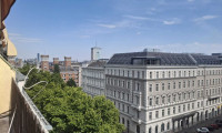 Wohnung - 1090, Wien - Wohnen mit Weitblick - Nette Dachgeschosswohnung mit Terrasse