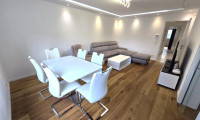 Wohnung - 1190, Wien - +Luxuriöses Wohnen in Döbling + 3 Zimmer Wohnung mit verglaster Loggia + Grünblick + DAN Küche+ Fußbodenheizung + 2 überdachte PKW Stellplätze +