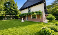 Haus - 2753, Ober-Piesting - Wohnen im Grünen – gepflegtes Einfamilienhaus mit Fernblick in Ober-Piesting
