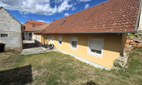 Haus - 7221, Marz - #SQ - MARZ: VIELSEITIGE LIEGENSCHAFT MIT 2 WOHNEINHEITEN UND GROSSEM GRUNDSTÜCK
