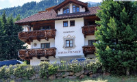 Haus - 6450, Sölden - Alpines Wohn- und Apartmenthaus in exklusiver Pistenlage