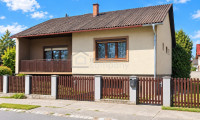Haus - 7122, Gols - Nahe dem Neusiedler See – gepflegtes Zuhause mit großem Garten in Gols