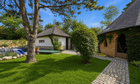Haus - 2282, Markgrafneusiedl - Großzügiges Familienparadies mit Schwimmteich & Top-Anbindung nahe Wien