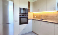 Wohnung - 2500, Baden - Erstbezug nach Generalsanierung – Stilvoll wohnen mit sonniger Loggia am Weilburgplatz!