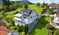 Haus - 72639, Neuffen - Haus in Neuffen mit Burgblick, Garten und separat zugänglichen Wohnbereichen