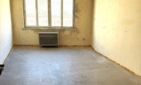 Wohnung - 1160, Wien - SANIERUNGSBEDÜRFTIGE WOHNUNG MIT POTENZIAL IM HIPPEN YPPENVIERTEL