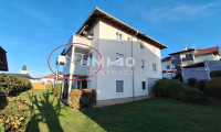 Wohnung - 4984, Weilbach - Gepflegte 4-Zi. Wohnung in Weilbach mit Balkon, Loggia & Stellplatz – ideal zum Wohlfühlen!