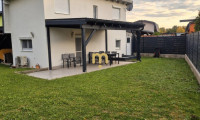 Haus - 2000, Stockerau - EIGENGRUND | gepflegtes Kleingartenhaus mit 5 Zimmern, Garten & Doppel-Carport in Stockerau