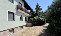 Haus - 2100, Korneuburg - Großfamilien aufgepasst! Haus mit 230m2 Wohnfläche in Korneuburg