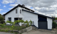 Haus - 4600, Wels - Endlich ein günstiges Haus mit Garten