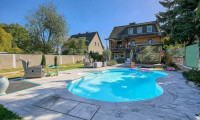 Haus - 2700, Wiener Neustadt - +NEU+ Ein traumhaftes Zuhause, viele Möglichkeiten – charmantes Familienhaus mit Salzwasserpool und zwei Wohneinheiten +