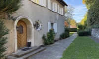 Wohnung - 6800, Feldkirch - Inspirierende 4,5 Zimmer Altbauwohnung mit Garage, Garten und Balkon