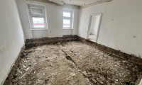 Wohnung - 1040, Wien - Entkernte 47 m² Wohnung mit viel Gestaltungspotenzial und 2 getrennt begehbaren Zimmern!