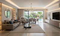 Haus - 1210, Wien - Traumhafte Villa in 1210 Wien – 350m² Luxus, Garten, Pool, Garage