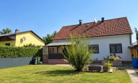 Haus - 2231, Strasshof an der Nordbahn - Familienglück in Strasshof | 6 Zimmer auf ca. 183 m² Wohnfläche