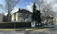 Haus - 1130, Wien - VILLA BEIM ROTEN BERG MIT VIEL POTENZIAL