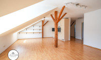 Wohnung - 6020, Innsbruck - Wohnen mit Charakter – 3-Zimmerwohnung mit Potential