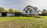 Haus - 2294, Marchegg - Zu Fuß zum Bahnhof! Großzügiges Einfamilienhaus mit 1.317m² Grundstück in Marchegg – Ihr Sanierungsprojekt!