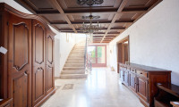 Haus - 5202, Neumarkt am Wallersee - 2.000 m² Grundstück im Salzburger Umland – Villa mit Geschichte und Potenzial