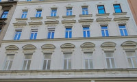 Wohnung - 1120, Wien - Sanierte und möblierte 2-Zimmer-Eigentumswohnung im sanierten Altbau mit Lift und Fernwärmeanschluss!