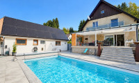 Haus - 8572, Bärnbach - Saniertes Einfamilienhaus mit Pool, Outdoorküche & Wirtschaftsgebäude