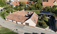 Haus - 3730, Kühnring - Viel Platz für neue Ideen – großzügiges Anwesen mit Garten und Stadel in Kühnring