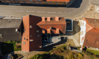 Zinshaus Renditeobjekt - 8461, Ehrenhausen an der Weinstraße - Attraktive Kapitalanlage in der Südsteiermark mit 5,2 % Rendite: Gut vermietet. Zentral gelegen!
