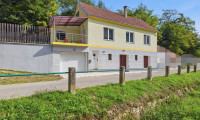 Haus - 3470, Oberstockstall - Wohnen und Wein im Weinviertel – Ihr neues Zuhause mit idyllischem Grünblick in Oberstockstal