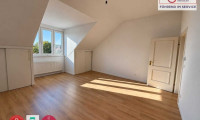 Wohnung - 1210, Wien,Floridsdorf - Charmante sanierte 2-Zimmer-DG-Wohnung mit Grünblick in 1210 Wien!