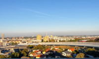 Wohnung - 1100, Wien - Wohnen, wo Wien durchatmet – außergewöhnliche 3-Zimmer-Terrassenwohnung am Laaerwald mit 52,3 m2 Dachterasse mit Weitblick über Wien
