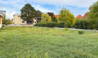 Grundstück - 2460, Bruck an der Leitha - 882m² Baugrund mit Platz für mehrere Häuser!