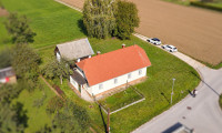 Haus - 9143, Traundorf - Ihr Haus. Ihr Garten. Ihre Ideen. – Haus mit Bergblick und viel Gestaltungspotenzial in Traundorf