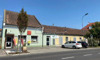 Haus - 2511, Pfaffstätten - Attraktives Zinshaus mit Entwicklungspotenzial im Weinort Pfaffstätten