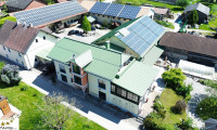 Haus - 94072, Bad Füssing - Vierseithof mit neuem Haupthaus: 10 Zimmer, 2,3 ha, Pferde-Paradies möglich!