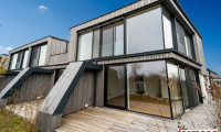 Wohnung - 7100, Neusiedl am See - Wohnen am Wasser: Maisonette mit Garten, Hafenblick & 5 Zimmern am Segelhafen West
