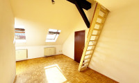 Wohnung - 8010, Graz - Urbanes Wohnjuwel: helle Dachgeschosswohnung mit historischem Flair!