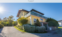 Haus - 5300, Hallwang - Viel Platz für Ihre Wohnideen – Familienhaus mit Wintergarten, großer Dachterrasse und Garage in Hallwang