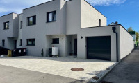 Haus - 3425, Langenlebarn-Oberaigen - Einziehen, eintauchen, genießen – Ihr Zuhause mit beheizbarem Pool