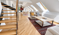 Haus - 1180, Wien - Eine Villa, drei Wohnwelten: Gründerzeitvilla mit ausgebautem Penthouse, Dachterrasse und privatem Spa in Gersthof