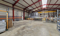 Halle / Lager / Produktion - 3425, Langenlebarn-Oberaigen - 41 m² Lagerfläche in großzügiger Gewerbehalle mit Hallenkran und LKW-Zufahrt zu vermieten (Gemeinschatshalle)