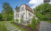 Haus - 82211, Herrsching am Ammersee - Ein Zuhause mit Charakter – historische Turmvilla auf parkähnlichem Grundstück