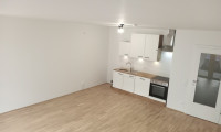Wohnung - 5201, Seekirchen am Wallersee - Neuwertige barrierefreie 3-Zimmer-Wohnung mit Balkon & Garage in Seekirchen – 85 m²,